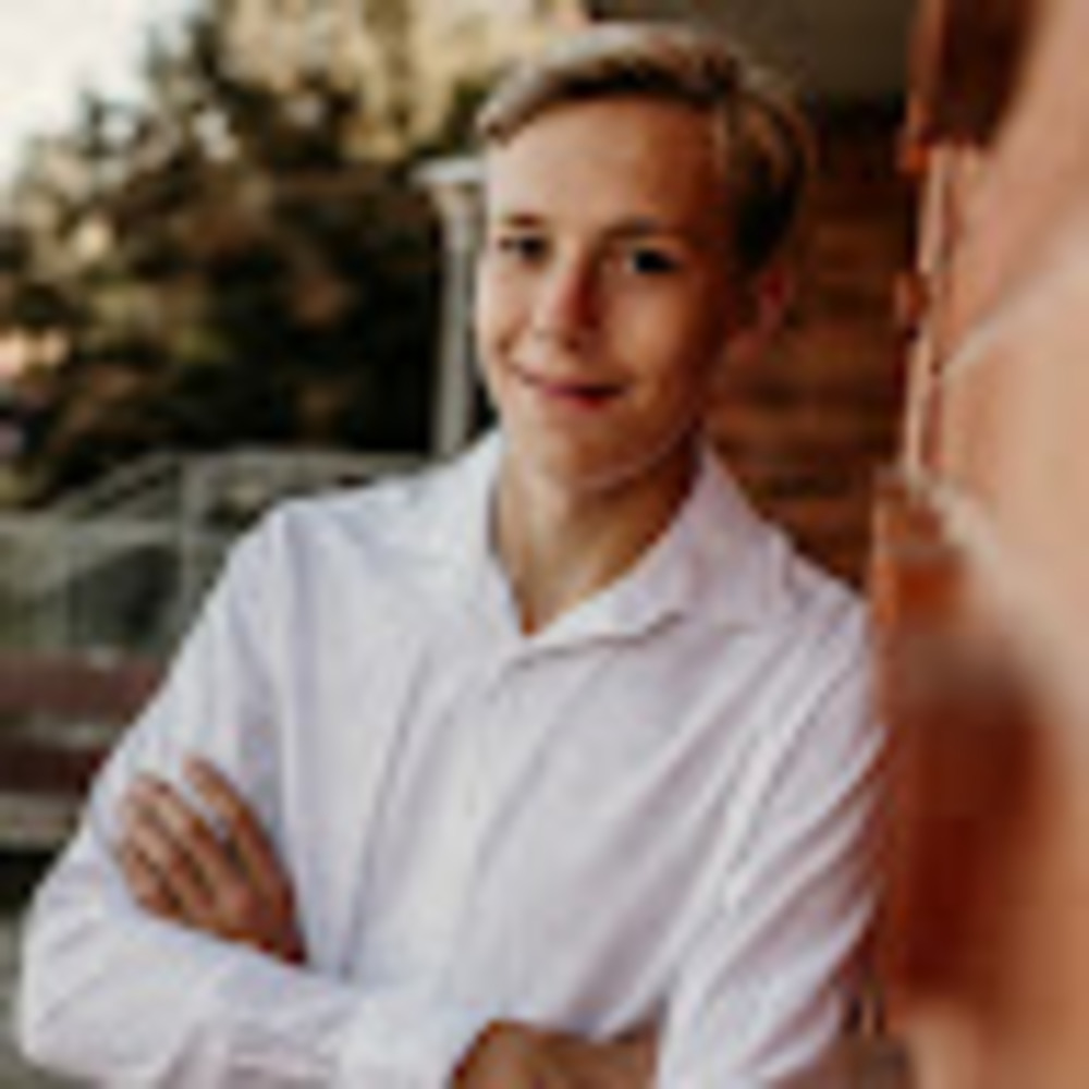 Meet your Posher, Thomas